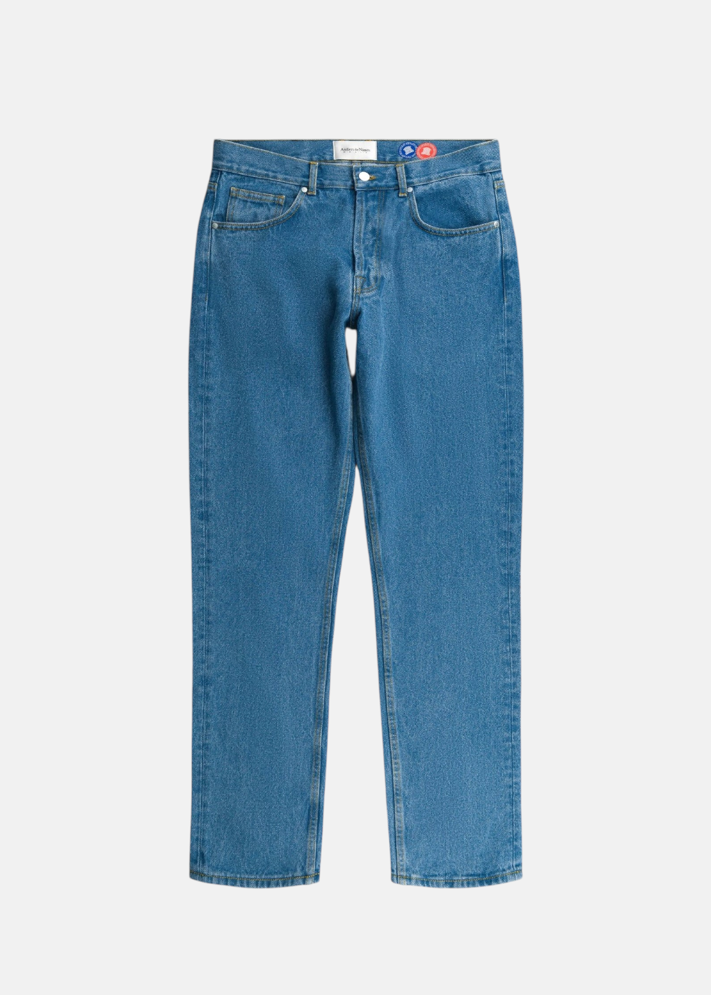 Atelier de nimes jeans dn20 de face a plat sur fond blanc
