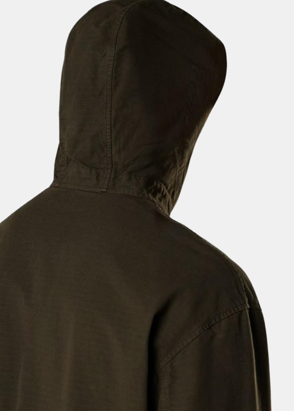 Focus sur la structure et le tombé de la capuche portée vue de dos, soulignant la solidité de la confection et le grain naturel de la teinture en pièce (Garment Dyed).