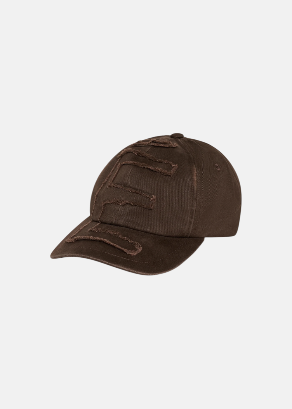 Vue de face de la Casquette Etudes studio raw 