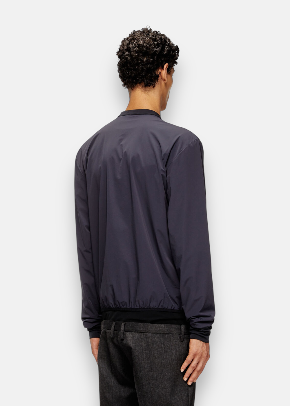 Veste Runway FW25 en nylon stretch