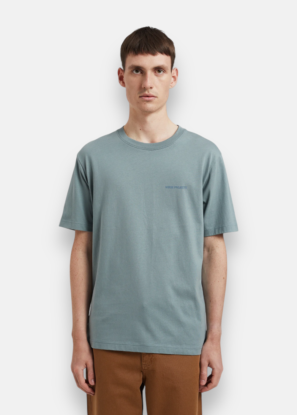 tshirt johannes logo nordique porté mannequin