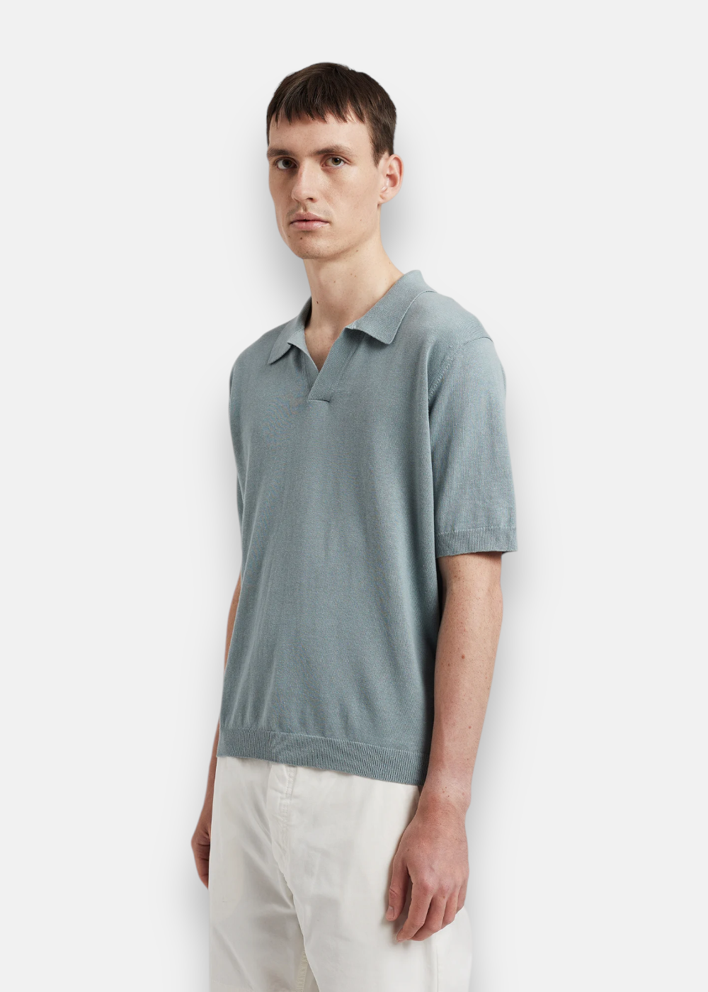 polo leif norse projects bleu porté 3/4