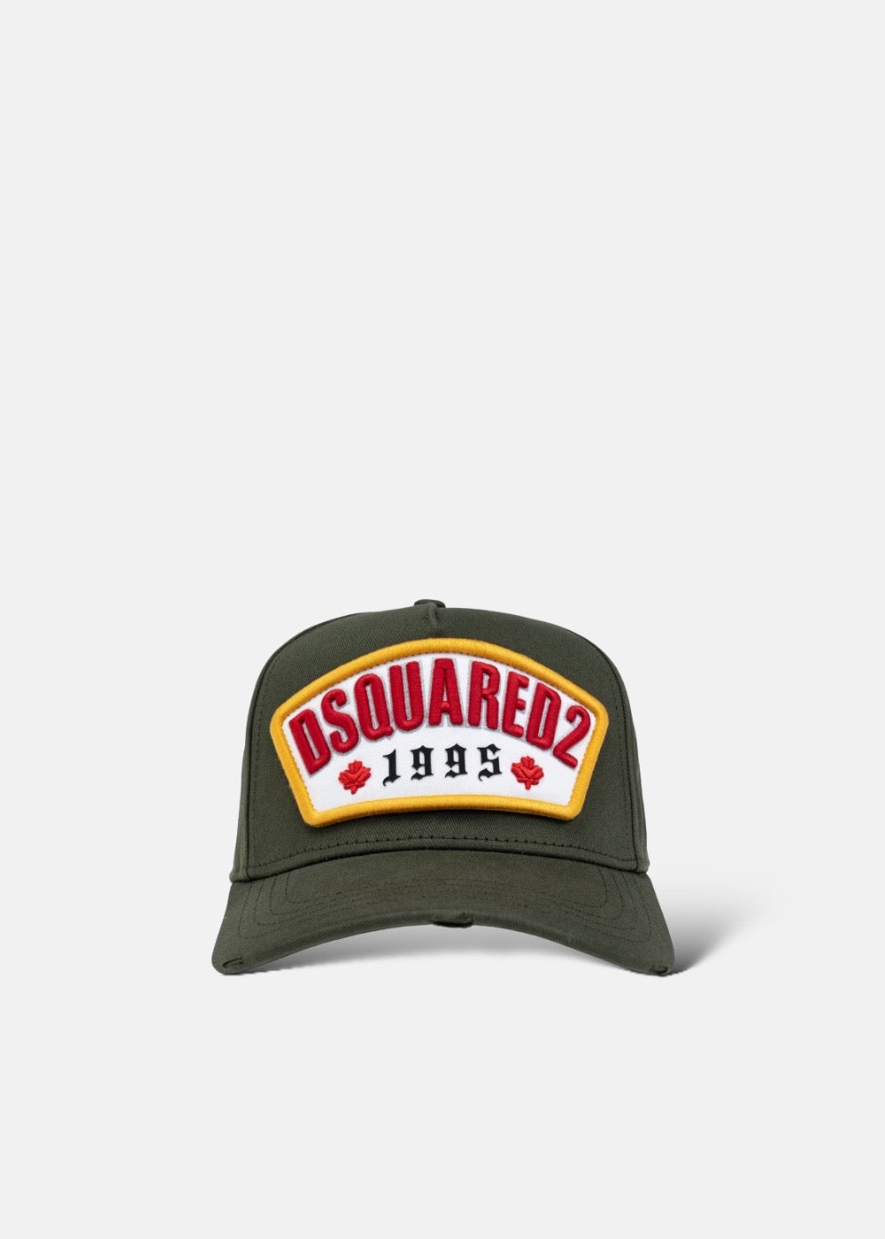 nouvelle casquette dsquared2 avec son patch tag 1995 de coloris vert kaki