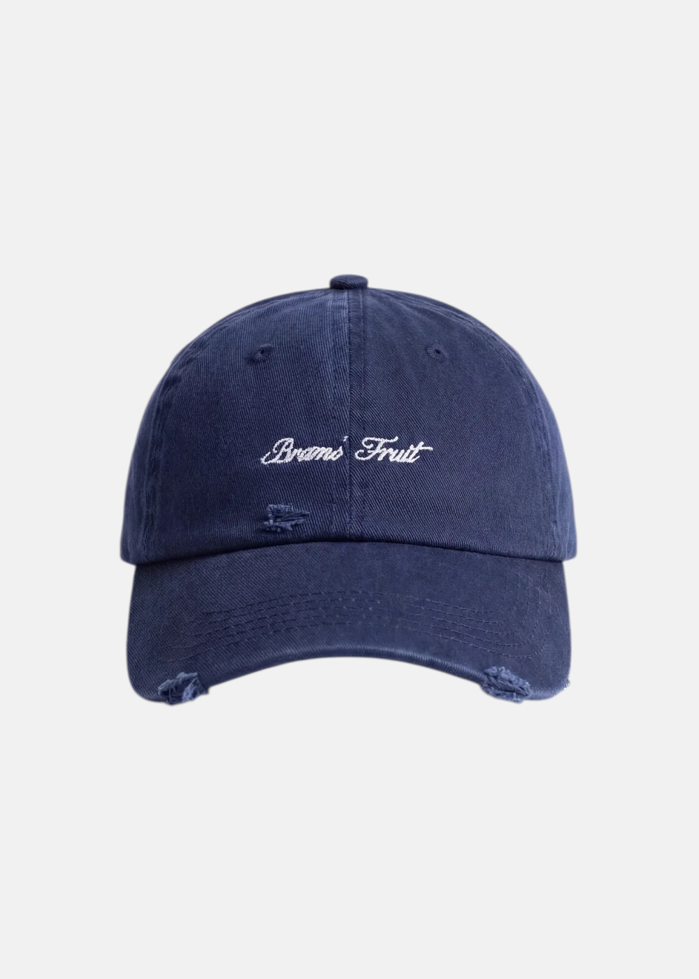 photo vue de face sur fond blanc de la casquette bleue marine brams fruit logo script