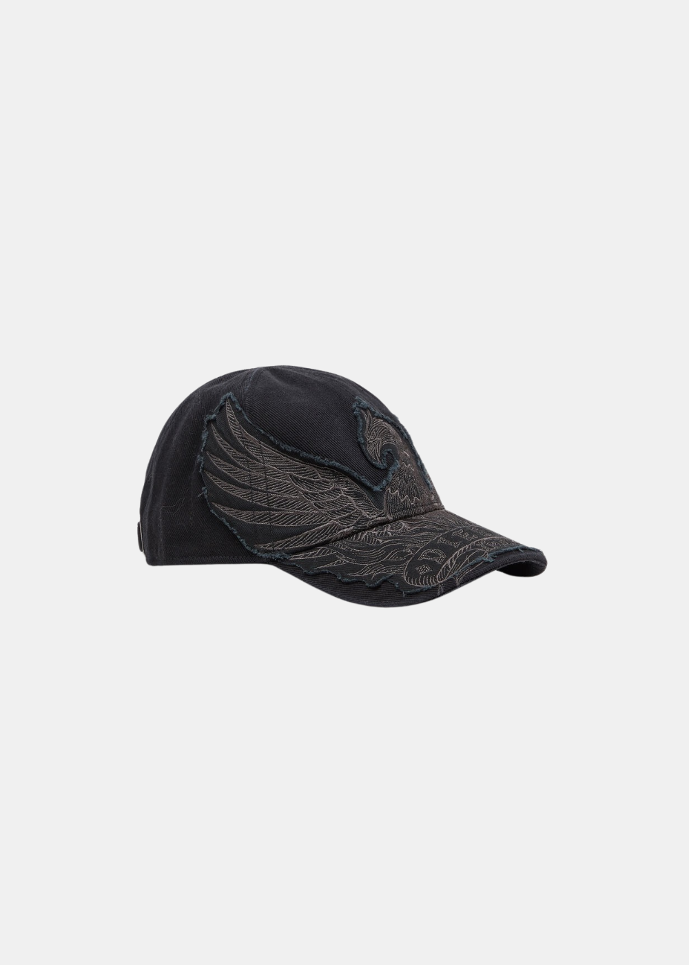 Packshot de trois-quarts face d'une casquette en twill noire Diesel avec une broderie phoenix blanche sur la visière.