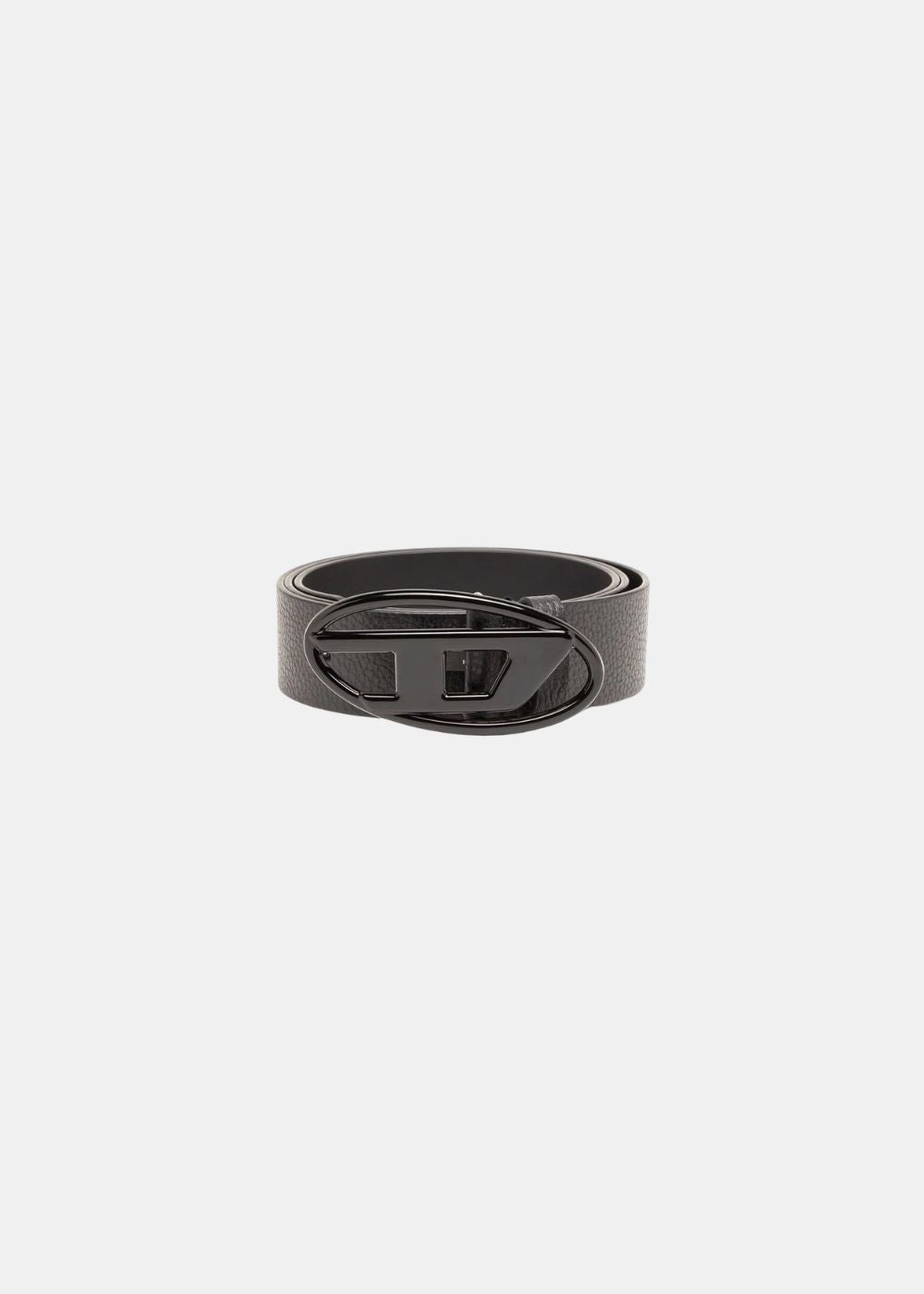 vue de face sur fond blanc de la ceinture diesel boucle noir et en cuir noir