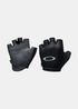 Paire de mitaines de cyclisme Oakley Drops Elite Road noires montrant le dessus respirant et la paume matelassée perforée