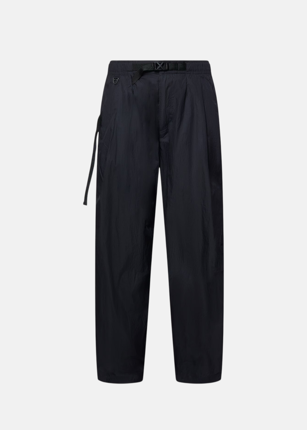 Packshot de face du pantalon technique Oakley FGL Stealth 1.0 noir avec ceinture ajustable et coupe large