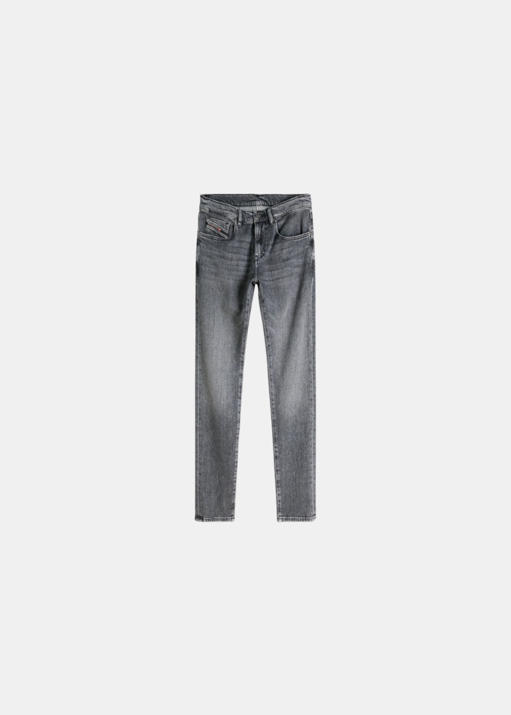 Packshot de face d'un jean slim Diesel D-Strukt gris foncé délavé, taille moyenne et jambe slim, sur fond clair.