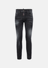 Vue de face du jean Dsquared2 Skater noir délavé coupe slim avec effet moustache usé et étiquette logo rouge sur la braguette.