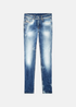 Jeans Diesel 1979 Sleenker skinny bleu foncé seuls, posés à plat. Gros plan sur le lavage clair/foncé et les effets d&