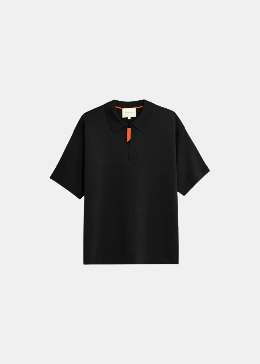 Packshot de face du polo unisexe zippé en maille légère noir Gertrude LULU.