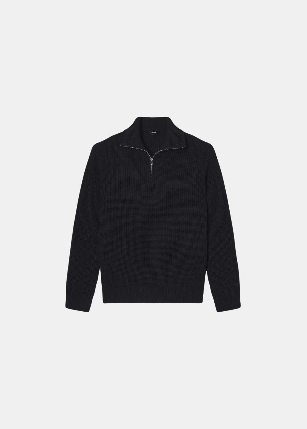 Packshot de face du pull camionneur en laine noir A.P.C. avec col zippé.