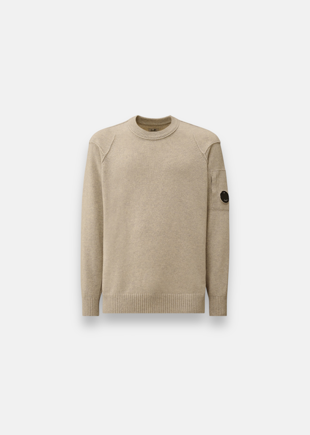 Pull C.P. Company Lambswool GRS col rond, couleur beige clair, laine certifiée, produit à plat.