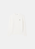 Packshot du pull en maille torsadée blanc écru Lacoste avec col rond et logo crocodile
