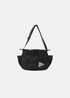 Vue de face du sac bandoulière noir And Wander avec sangle, zip central et logo triangulaire sur fond blanc