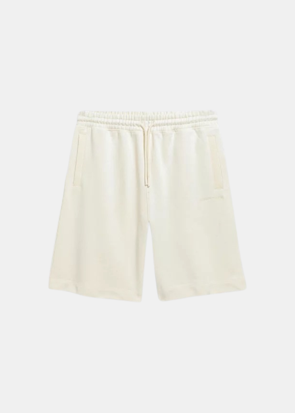 Packshot de face du short en molleton crème Gertrude Yann avec taille élastiquée et cordon de serrage ton sur ton.