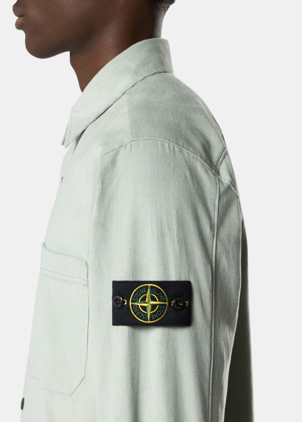 Badge compas Stone Island sur manche gauche overshirt micro-corduroy coton gris 