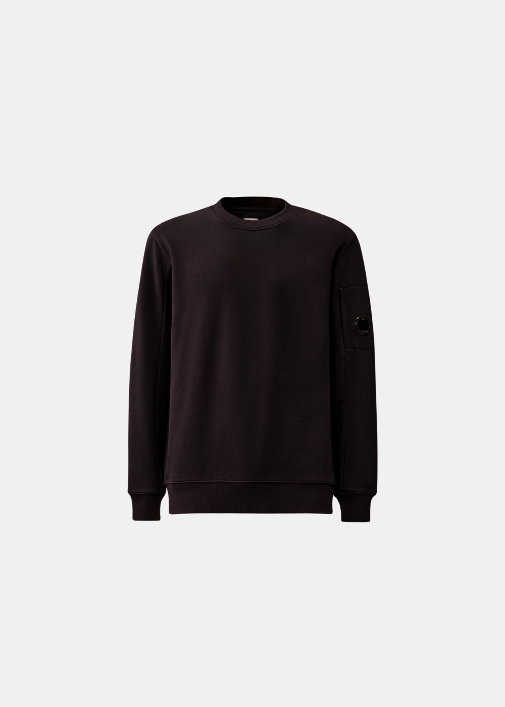 Packshot de face du sweat marine C.P. Company en molleton diagonal avec poche zippée et Lentille.