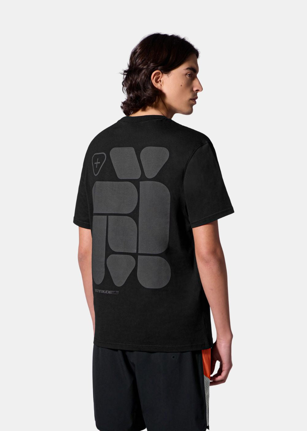 vue du  t-shirt gertrude leonce geometry noir sur un mannequin de dos