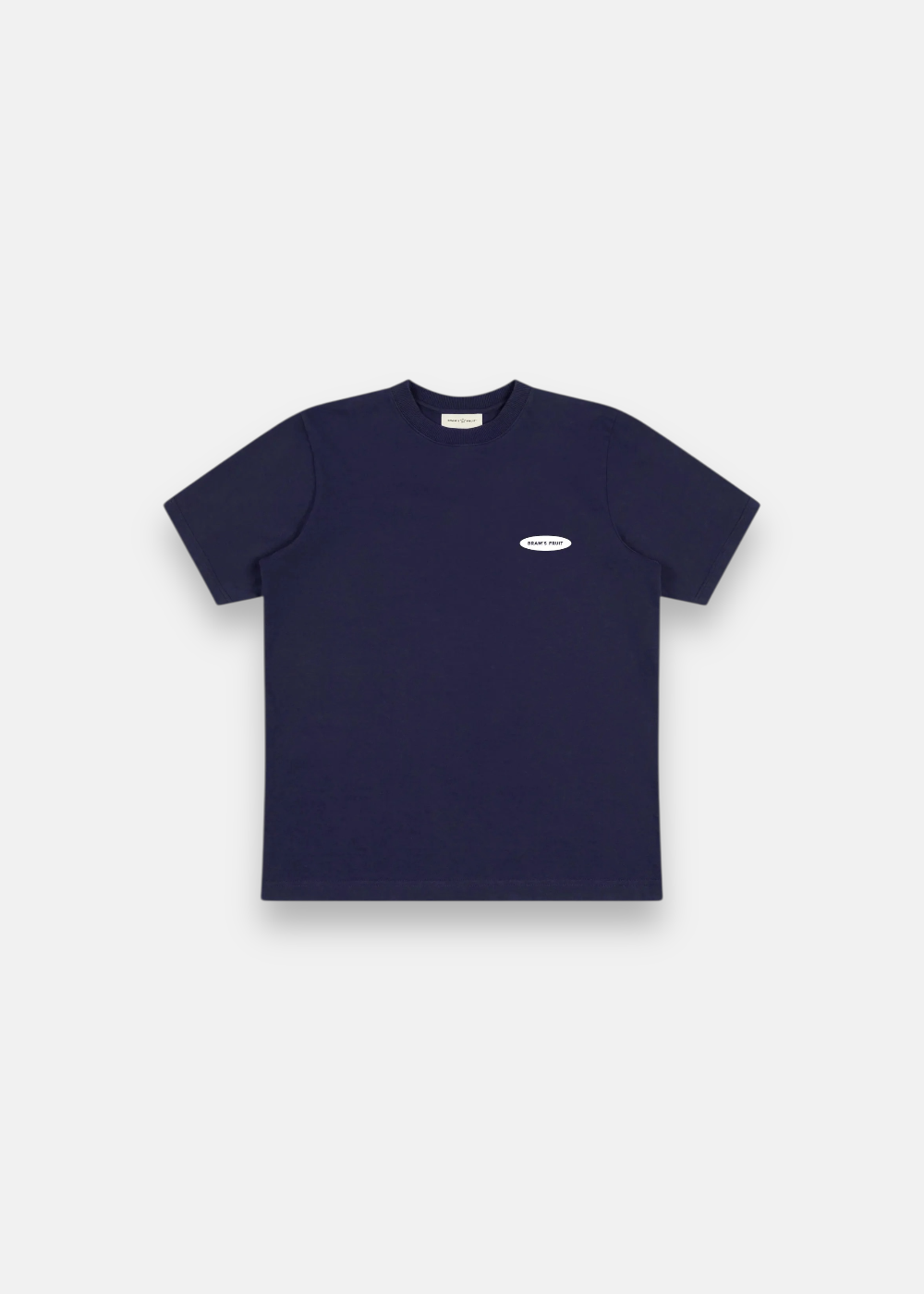 t-shirt bleu marine Bram's Fruit vue de face avec logo ovale blanc sur la poitrine