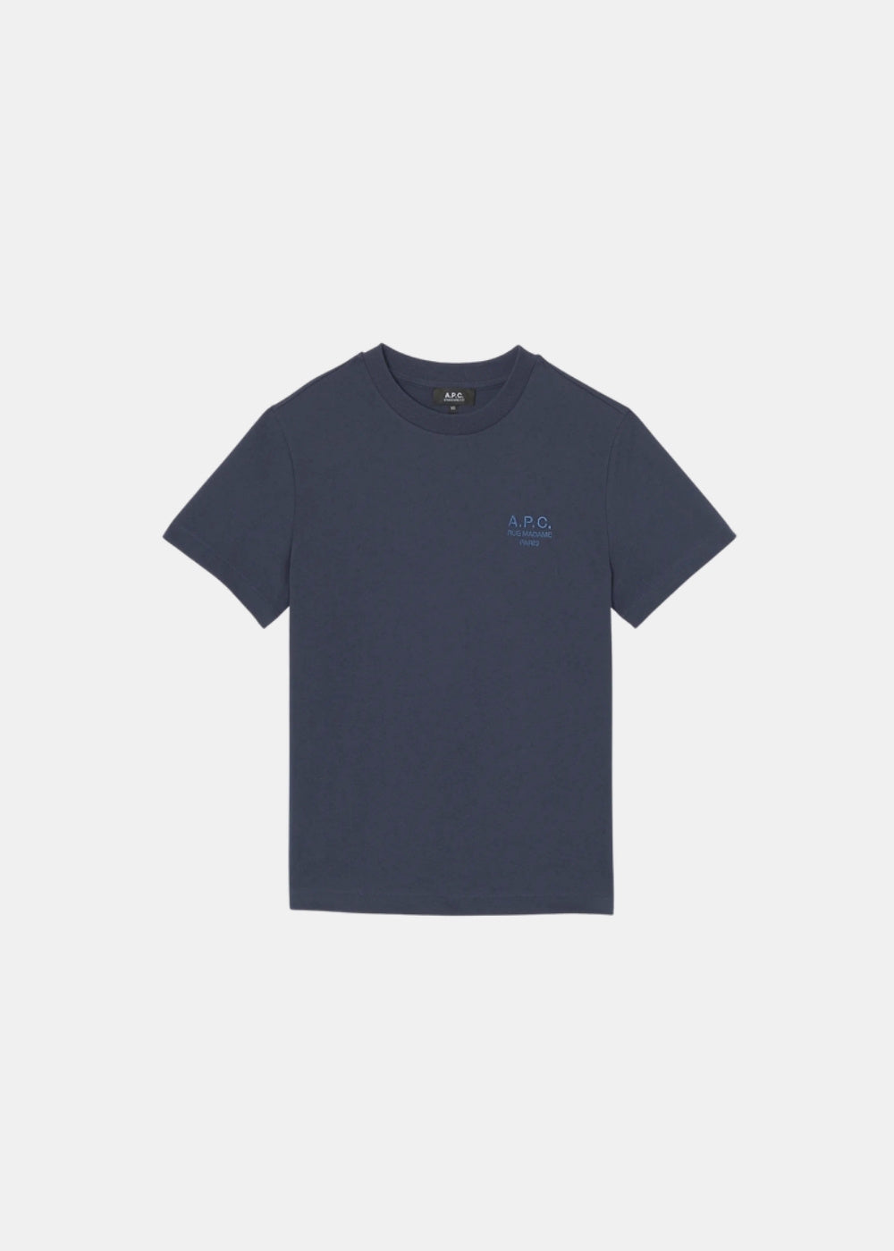 Packshot de face d'un t-shirt marine A.P.C. à col rond avec petite broderie bleue sur la poitrine, coupe droite.
