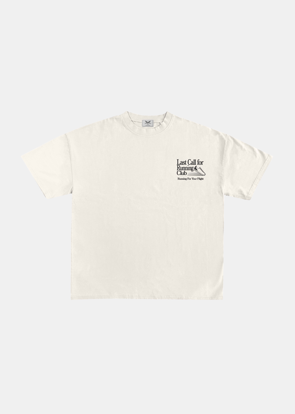 Packshot de face du t-shirt blanc en coton épais avec petit logo imprimé sur la poitrine gauche