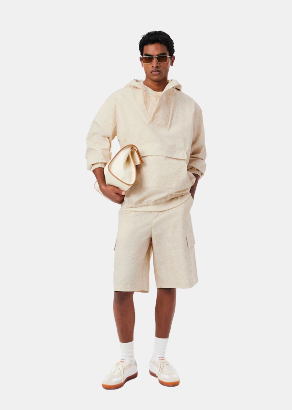 total look avec la Veste Lacoste imprimé camouflage et son short argo