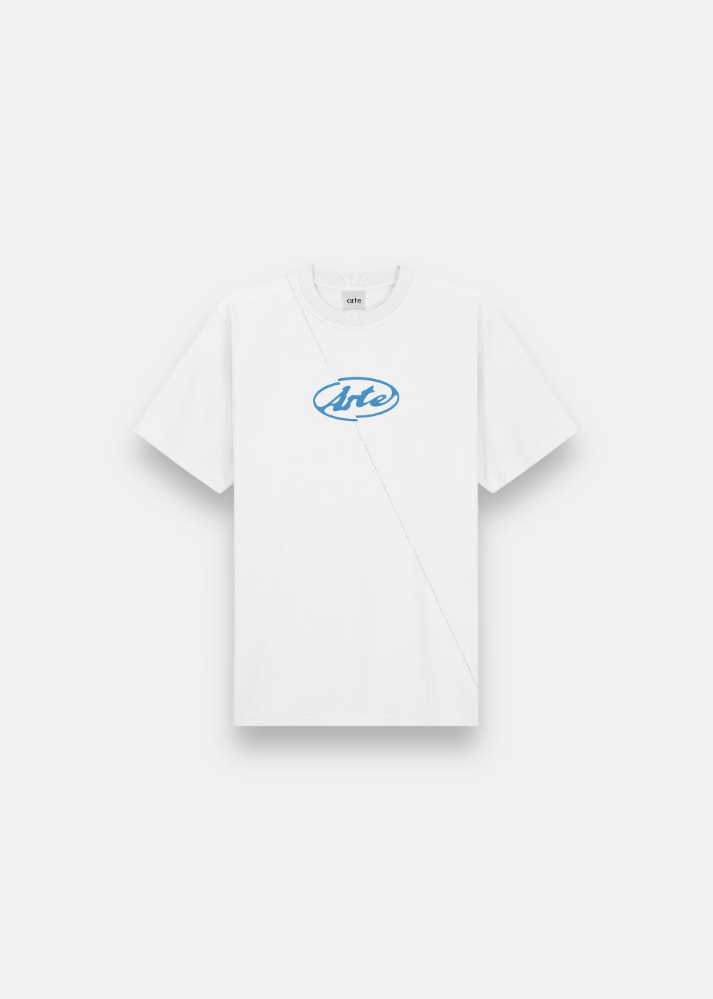 T-shirt blanc en coton Arte Antwerp avec logo circulaire bleu sur la poitrine, coupe décontractée, packshot de face.