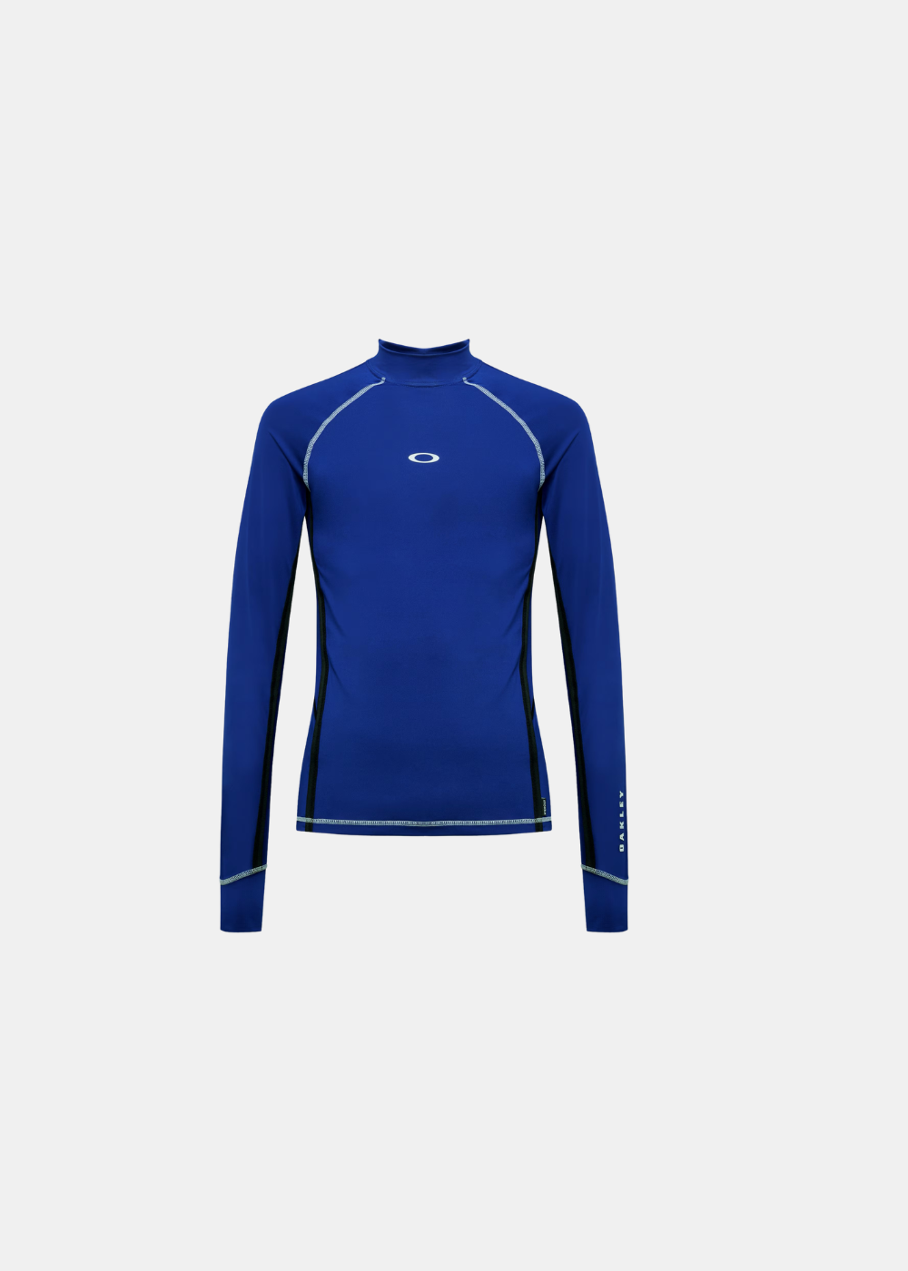 T-shirt technique de compression à manches longues Oakley bleu électrique avec logo central blanc, à plat sur fond gris clair.