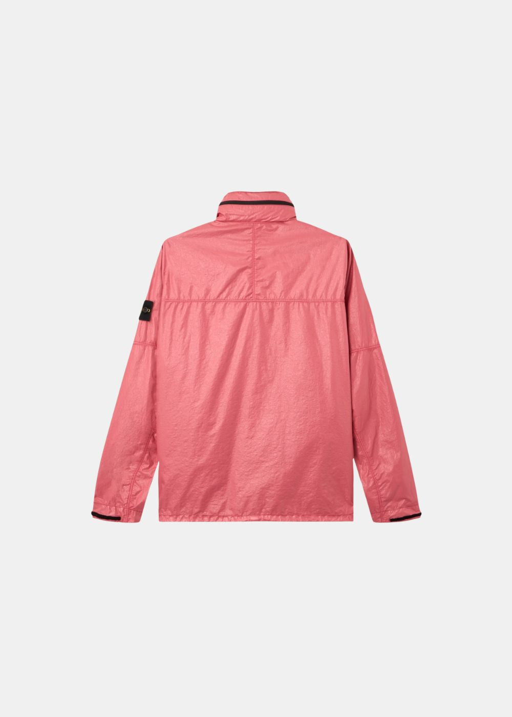 Packshot de dos d'une veste légère rose Stone Island 3L TC montrant la coupe droite et les coutures techniques.
