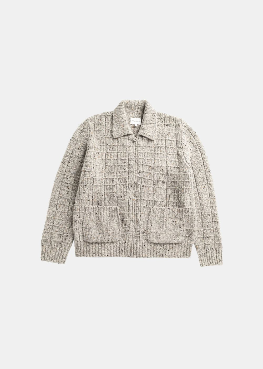 Veste zippée en laine tricotée gris chiné Norse Projects avec col chemise et poches plaquées vue de face